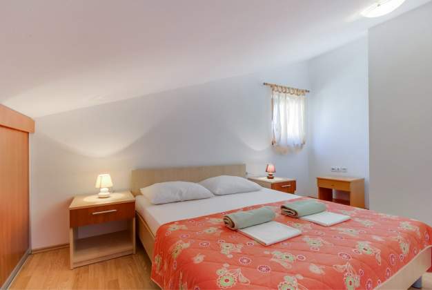 Apartment Prica 3 apartment with sea view and terrace, Mali Lošinj