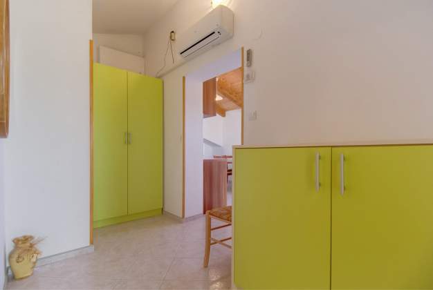 Apartment Prica 3 - Mali Losinj, Croatia