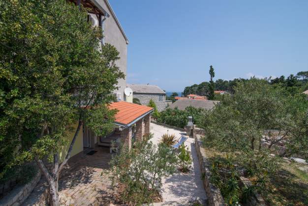 Apartment Rafaela 1 for 2-4, near Rovenska Beach - Veli Losinj
