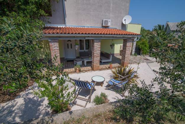 Apartment Rafaela 1 for 2-4, near Rovenska Beach - Veli Losinj