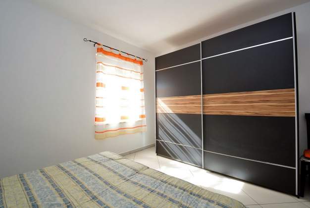 Apartment Rahela 2, family stay near Bojčić beach, Mali Lošinj