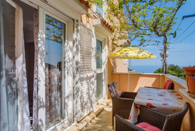 Amalija 1 - Romantic apartment for two in Mali Lošinj near the beach