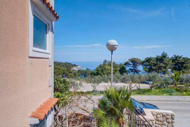 Amalija 1 - Romantic apartment for two in Mali Lošinj near the beach