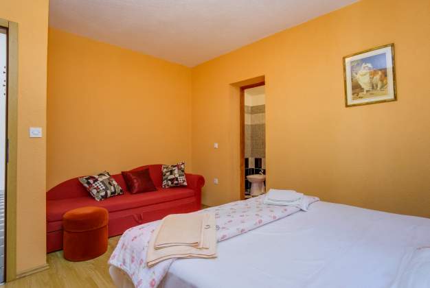 Amalija 1 - Romantic apartment for two in Mali Lošinj near the beach