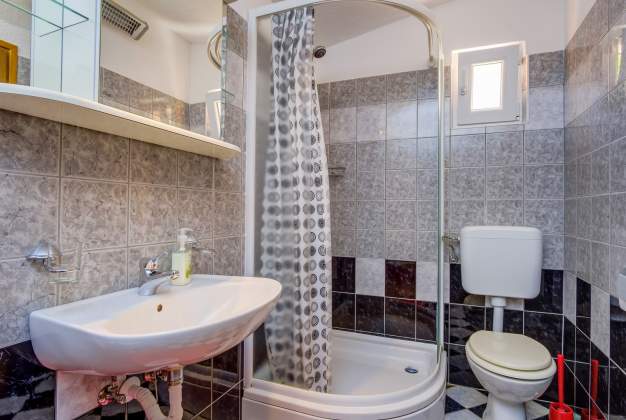 Amalija 1 - Romantic apartment for two in Mali Lošinj near the beach