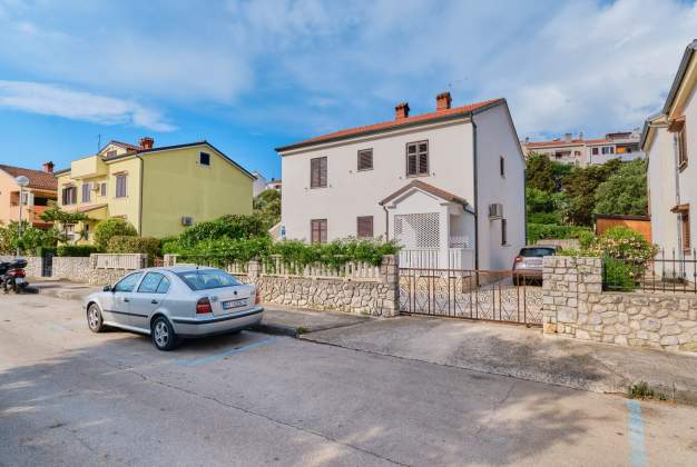 Apartment Rosa 2, quiet accommodation for two people, Mali Lošinj