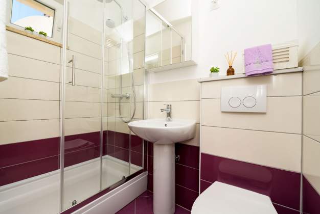 Apartment Ruža 2, Spacious apartment with sea view, Mali Losinj