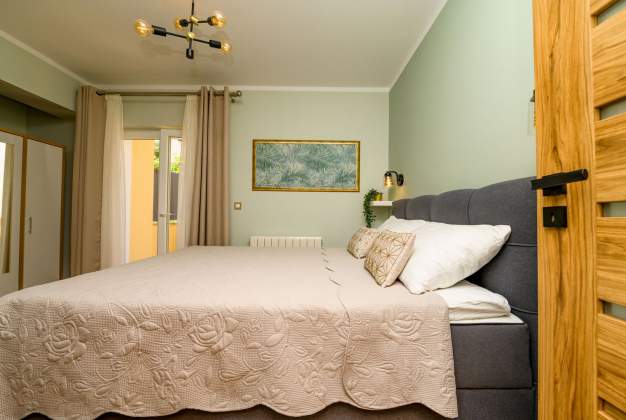 Apartman Ruža 3, Prostran, luksuzan smještaj s jacuzzijem, Mali Lošinj 