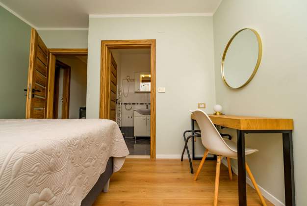Apartman Ruža 3, Prostran, luksuzan smještaj s jacuzzijem, Mali Lošinj 