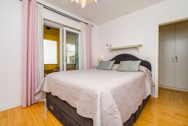 Apartment Tina 1, Spacious, Newly Renovated Apartment in Mali Lošinj