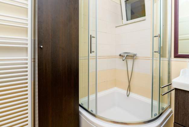 Apartment Tina 1, Spacious, Newly Renovated Apartment in Mali Lošinj