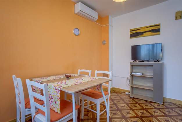 Apartment Ružica 1, accommodation for 4 people, near the sea, Mali Lošinj