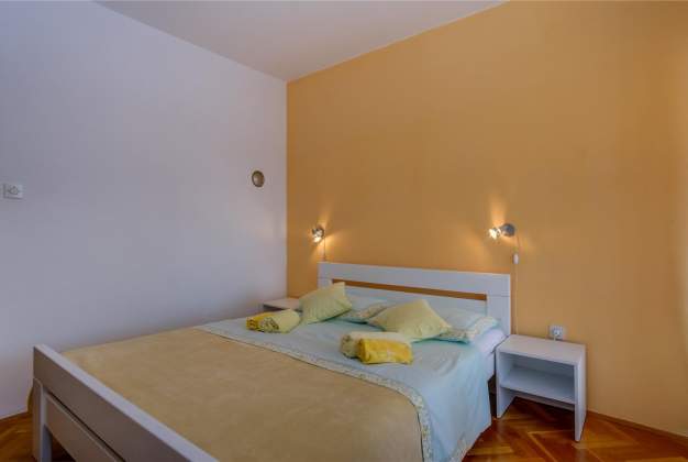 Apartment Ružica 1, accommodation for 4 people, near the sea, Mali Lošinj