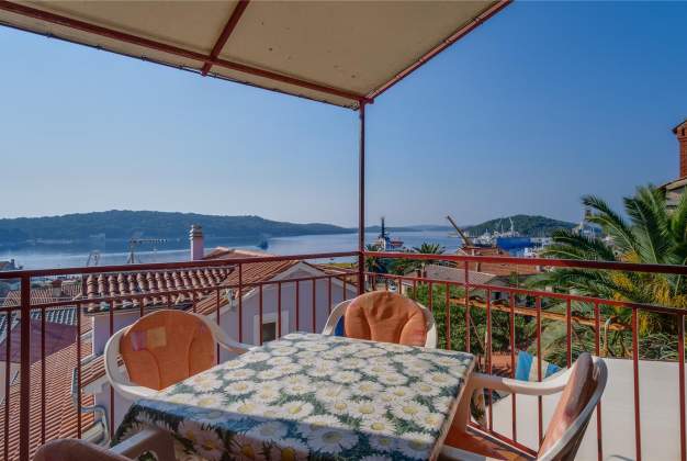 Apartment Ružica 1, accommodation for 4 people, near the sea, Mali Lošinj