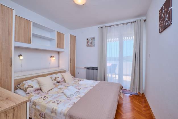 Apartman Ružica 2 blizu mora s pogledom na more, Mali Lošinj