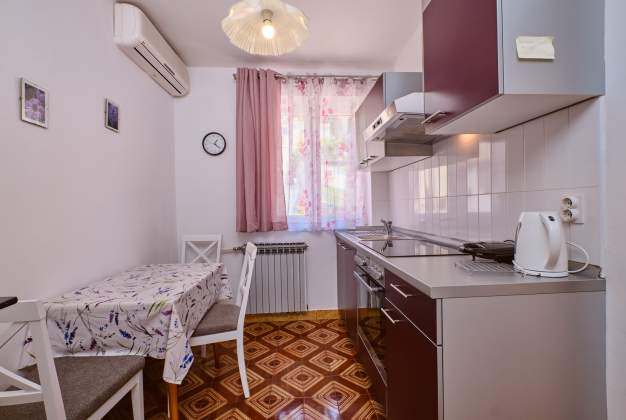 Apartman Ružica 2 blizu mora s pogledom na more, Mali Lošinj