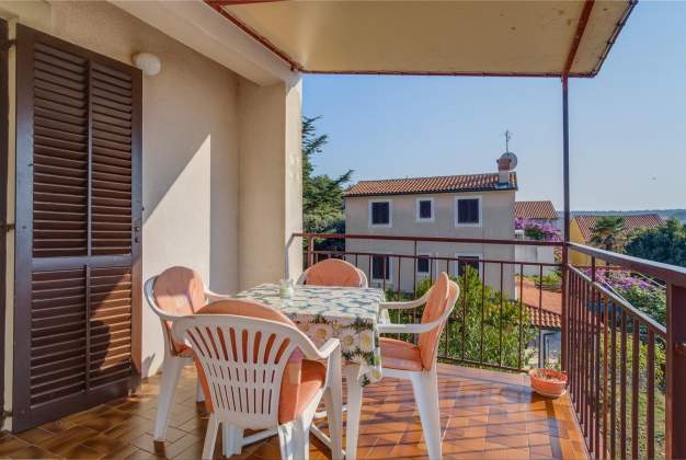 Apartment Ružica 2 near the sea with a sea view, Mali Lošinj