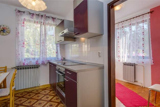 Apartment Ružica 2 near the sea with a sea view, Mali Lošinj