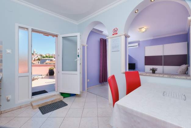 Apartment Sadina 1 - Charming studio with terrace in Mali Lošinj