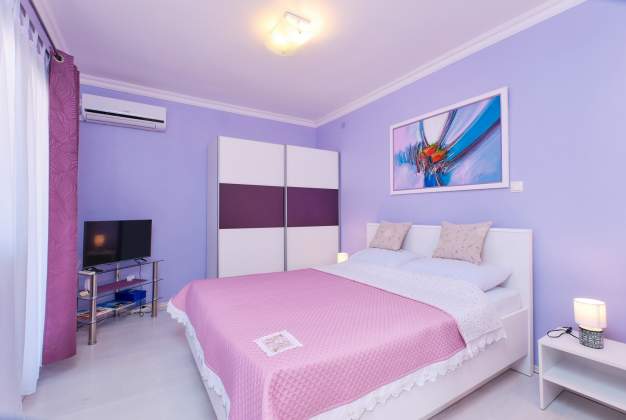 Apartment Sadina 1 - Charming studio with terrace in Mali Lošinj