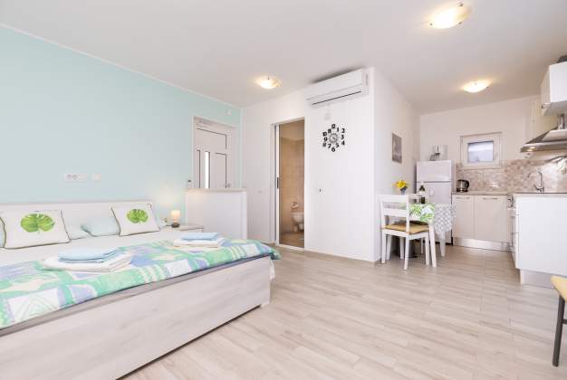 Apartmaji Sandra 1 - Mali Lošinj, Hrvaška