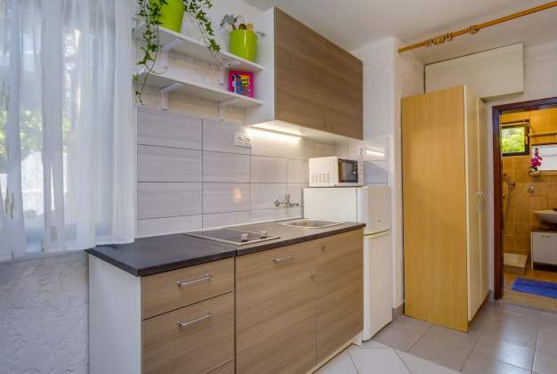 Apartment Slavicek 1 comfortable accommodation near the sea Artatore, Mali Lošinj