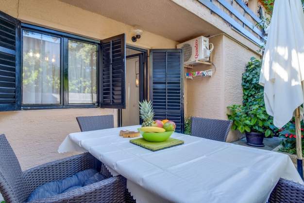 Apartment Slavicek 1 comfortable accommodation near the sea Artatore, Mali Lošinj