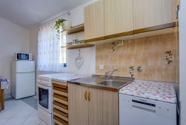 Apartmaji Slavicek 2 - Artatore, Mali Lošinj, Hrvaška