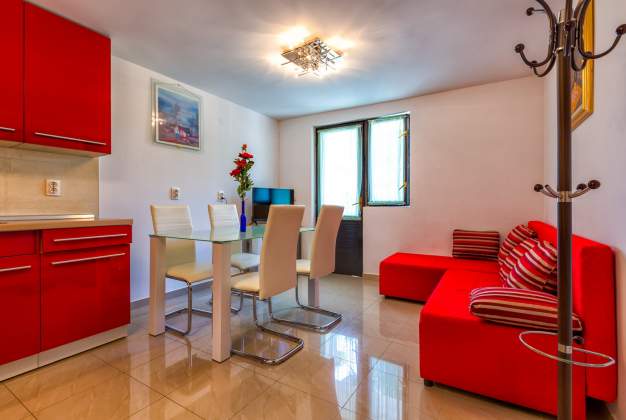 Ferienwohnung Sofija 1 komfortable Unterkunft am Meer in Artatore, Lošinj