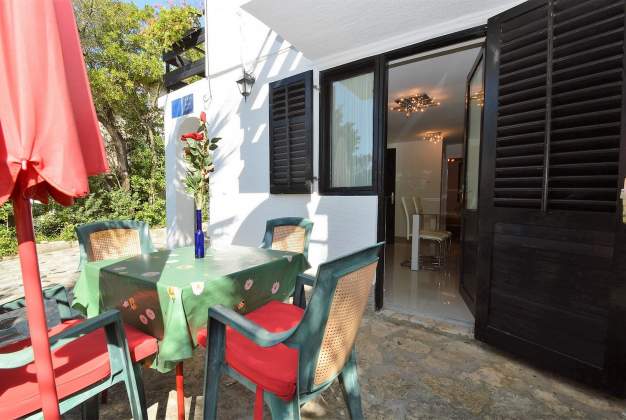 Apartment Sofija 1 comfortable accommodation by the sea in Artatore, Lošinj