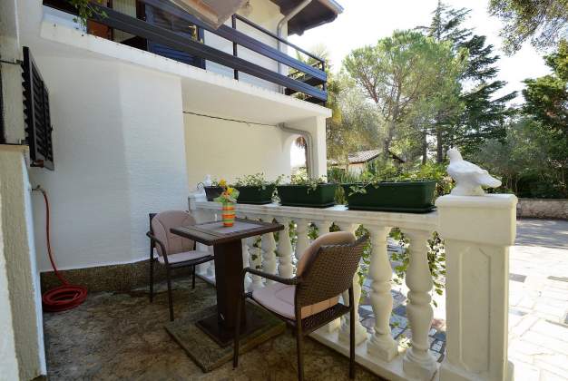 Apartment Sofija 2 peaceful vacation near the sea in Artatore, Lošinj