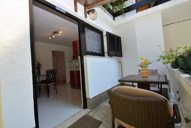 Apartment Sofija 2 peaceful vacation near the sea in Artatore, Lošinj