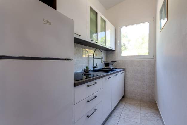 Ferienwohnung Sofija 3, ein ruhiger Rückzugsort für Familien in Artatore, Lošinj