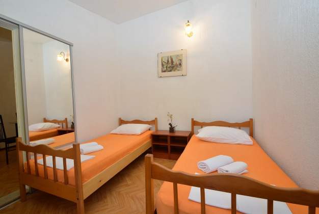 Apartment Sofija 3 a peaceful family retreat in Artatore, Lošinj