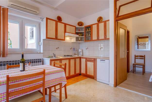 Amalija 4 - Romantični apartman za dvoje u Malom Lošinju blizu plaže