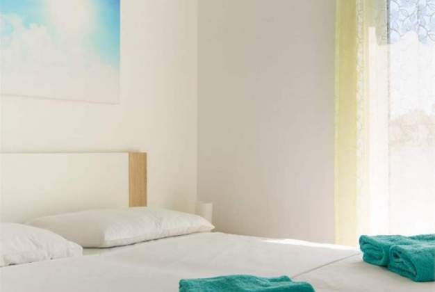 Apartment Sunshine 1 for 4 people near Čikat Bay, Mali Lošinj