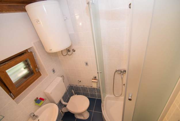 Apartment Tereza 1 cozy seaside retreat in Punta Križa, Cres