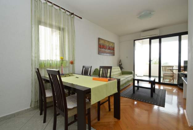 Apartment Tia 1 - located right next to the Sveti Martin Bay for 3 people Mali Losinj, Croatia.