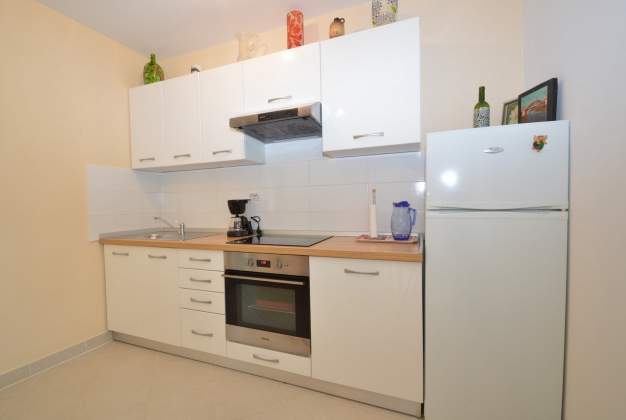 Apartment Ana 1 comfortable vacation near the beach, Mali Lošinj