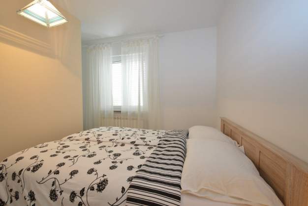 Apartment Ana 1 comfortable vacation near the beach, Mali Lošinj