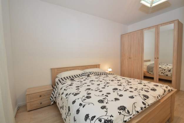 Apartment Ana 1 comfortable vacation near the beach, Mali Lošinj