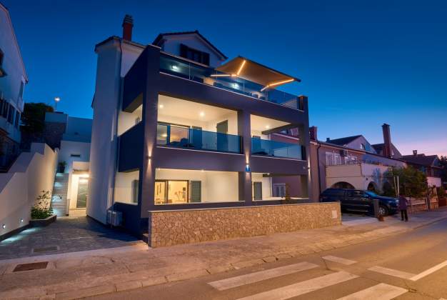 Apartment Torre 2 sea view - Mali Lošinj, Croatia