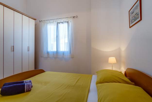 Apartment Anamarija 1, for 6 people, terrace overlooking the sea, Mali Lošinj