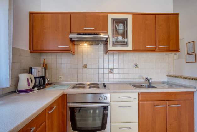 Apartment Anamarija 1, for 6 people, terrace overlooking the sea, Mali Lošinj