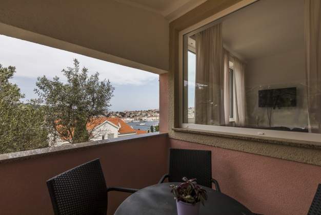 Apartmaji Vila Čikat 3 - Mali Lošinj, Hrvaška