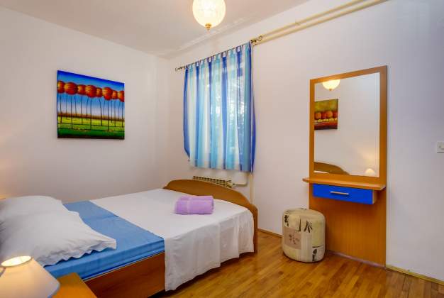 Apartment Anamarija 2, for 4 people on the ground floor, Mali Lošinj