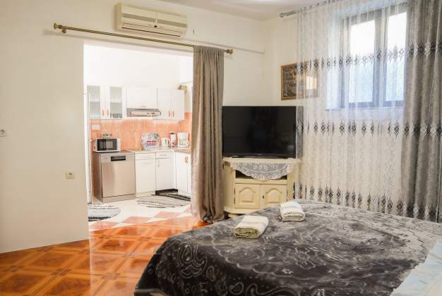 Ferienwohnungen Violeta - Urlaub antiken Teil der Stadt für 3 Personen Mali Losinj, Kroatien. – 5