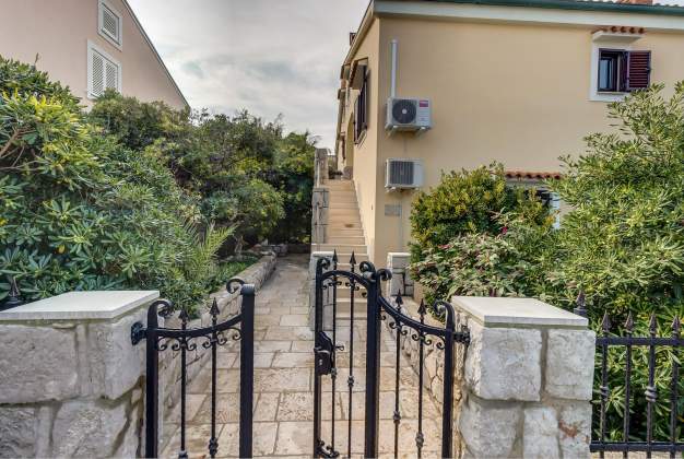 Apartment Vlasta 1, terrace with sea view, Mali Lošinj
