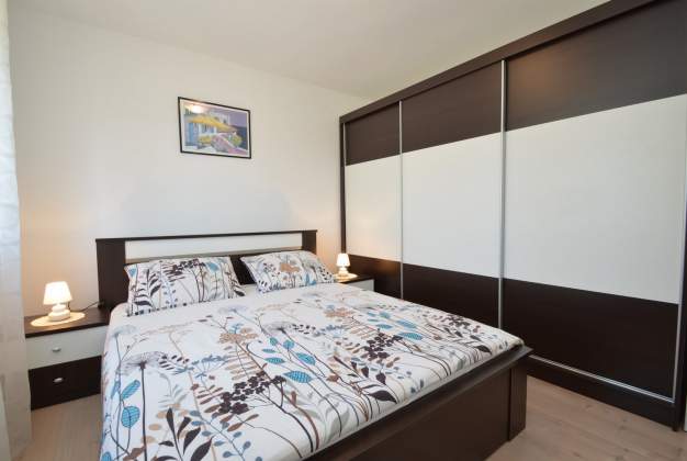 Apartment Zoja, elegant atmosphere with a view of the sea and greenery - Mali Lošinj