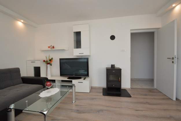 Apartment Zoja, elegant atmosphere with a view of the sea and greenery - Mali Lošinj